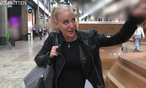 Lara-CumKitten - Hobby hure im Shopping Center zerfickt Public facial Tsunami in der Umkleide (2018/FullHD)